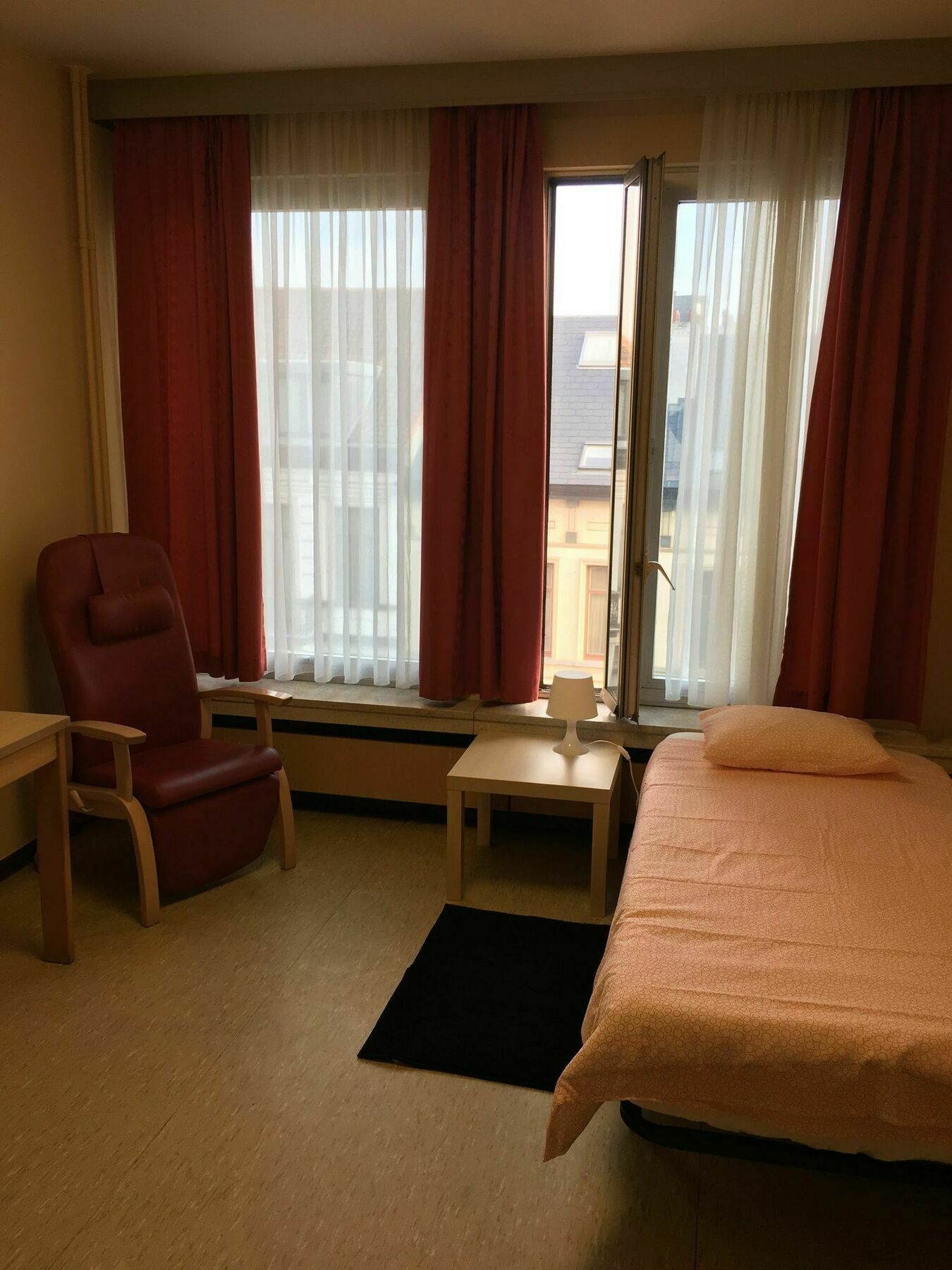 Privilege Guest House 安特卫普 外观 照片