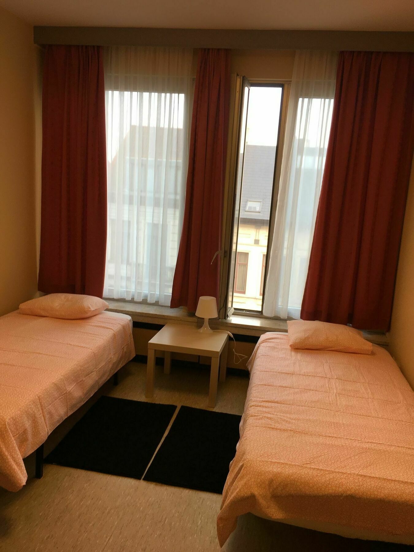 Privilege Guest House 安特卫普 外观 照片